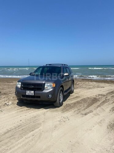 Ford Escape 2010, 300,000 km - 3.0 l - Bakı