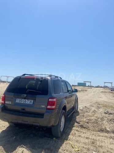 Ford Escape 2010, 300,000 km - 3.0 l - Bakı