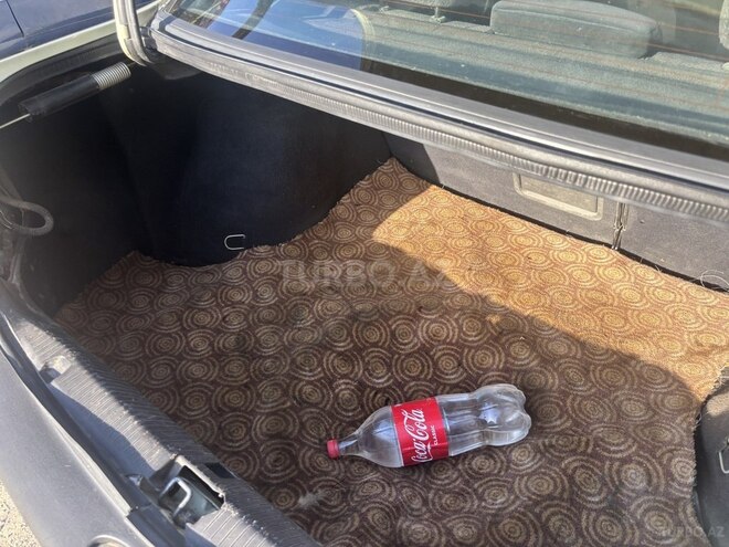 Opel Vectra 1996, 340,000 km - 2.0 l - Bakı