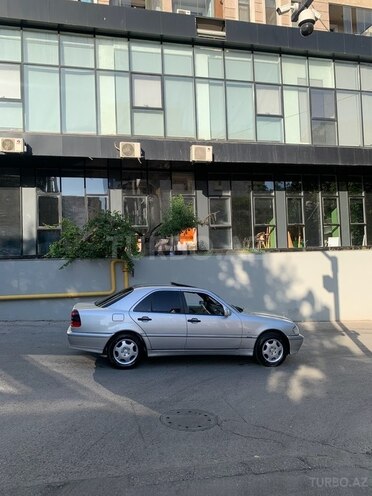 Mercedes C 220 d 1999, 436,000 km - 2.2 l - Bakı