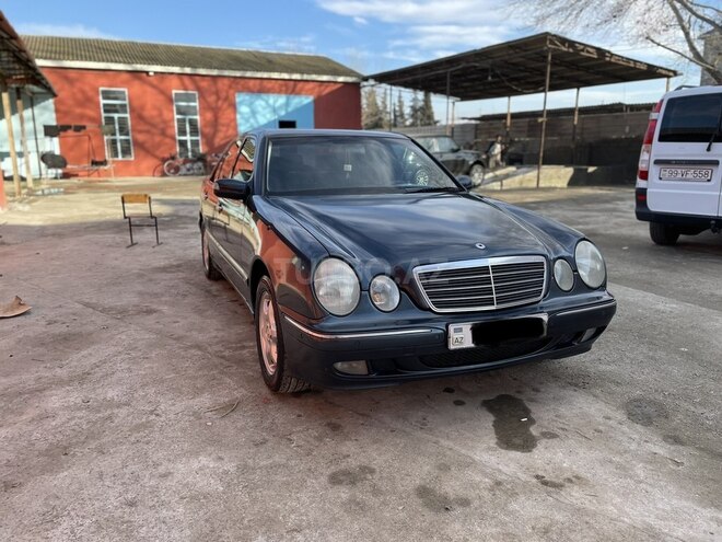 Mercedes E 220 d 2002, 400,000 km - 2.2 l - Biləsuvar