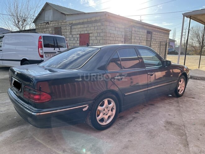 Mercedes E 220 d 2002, 400,000 km - 2.2 l - Biləsuvar
