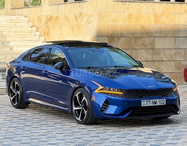 Kia K5-4