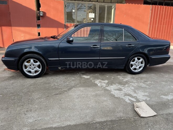 Mercedes E 220 d 2002, 400,000 km - 2.2 l - Biləsuvar