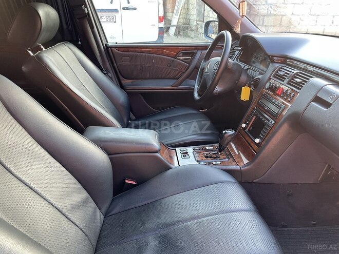 Mercedes E 220 d 2002, 400,000 km - 2.2 l - Biləsuvar