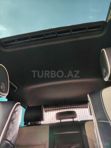 Volkswagen Touareg 2009, 30,000 km - 4.2 l - Bakı