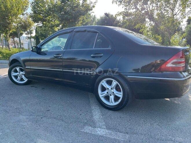 Mercedes C 240 2003, 341,000 km - 2.6 л - Bakı