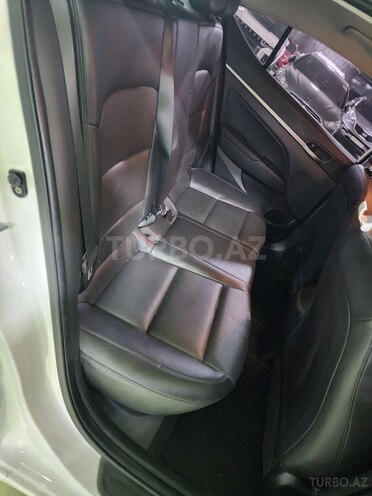 Hyundai Avante 2017, 180,000 km - 1.6 l - Bakı