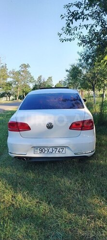 Volkswagen Passat 2011, 238,000 km - 1.8 l - Gədəbəy