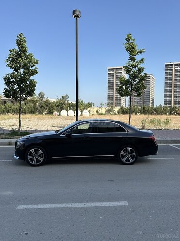 Mercedes E 220 d 2019, 166,000 km - 2.0 l - Bakı