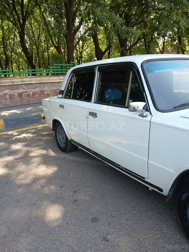 LADA (VAZ) 21011 1980, 300,000 km - 1.3 l - Tovuz