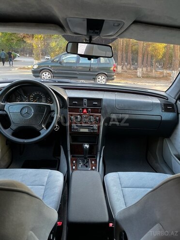 Mercedes C 180 1996, 270,000 km - 1.8 l - Sumqayıt