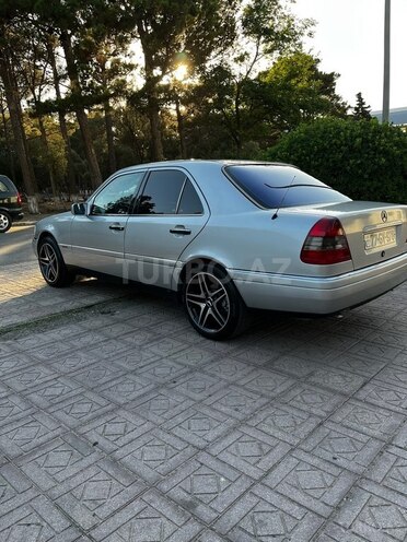 Mercedes C 180 1996, 270,000 km - 1.8 l - Sumqayıt