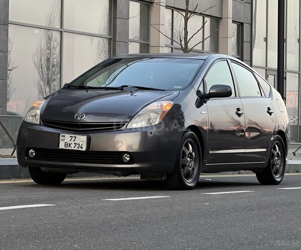 Toyota Prius-1