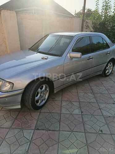 Mercedes C 240 1999, 354,088 km - 2.4 л - Cəlilabad