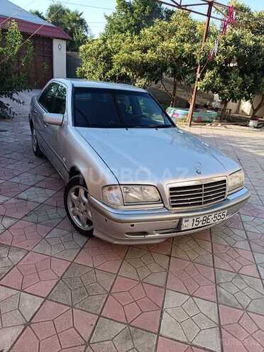 Mercedes C 240 1999, 354,088 km - 2.4 л - Cəlilabad