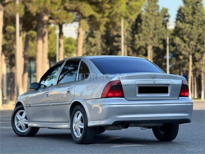 Opel Vectra 2000, 200,000 km - 1.8 l - Bakı