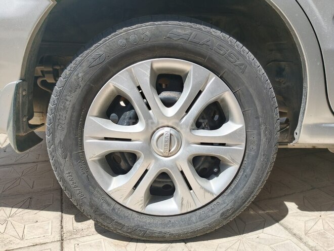 Nissan Sunny 2003, 303,000 km - 1.6 l - Bakı