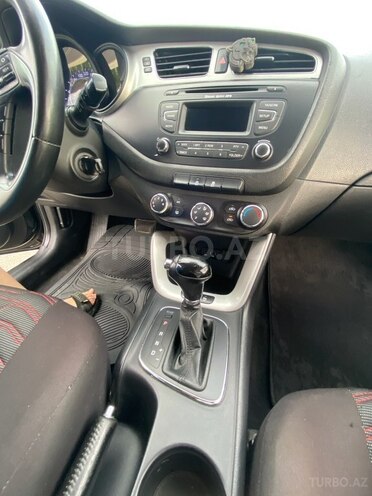 Kia Ceed 2013, 189,000 km - 1.6 л - Qəbələ