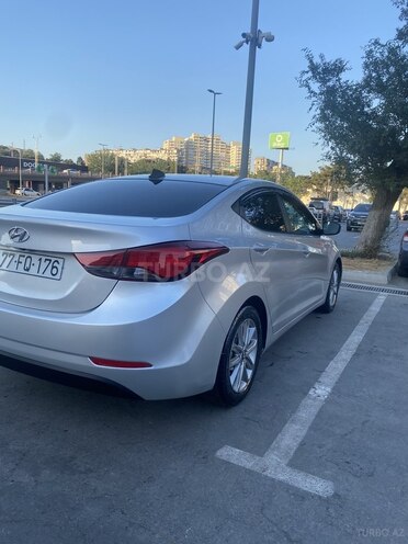 Hyundai Elantra 2016, 108,884 km - 1.8 л - Bakı
