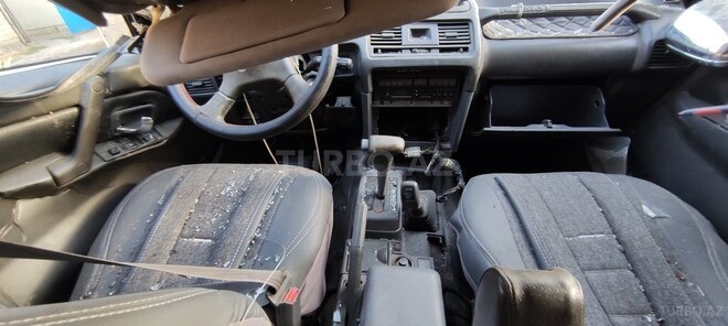 Mitsubishi Pajero 1995, 529,000 km - 2.8 л - Bakı