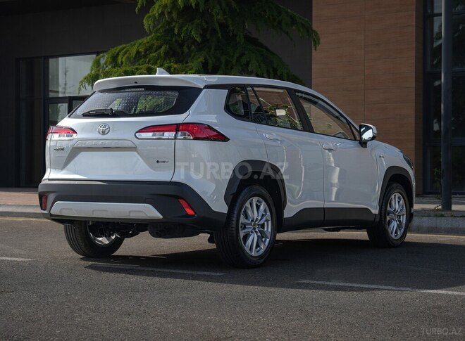 Toyota Corolla Cross 2025, 0 km - 2.0 л - Bakı