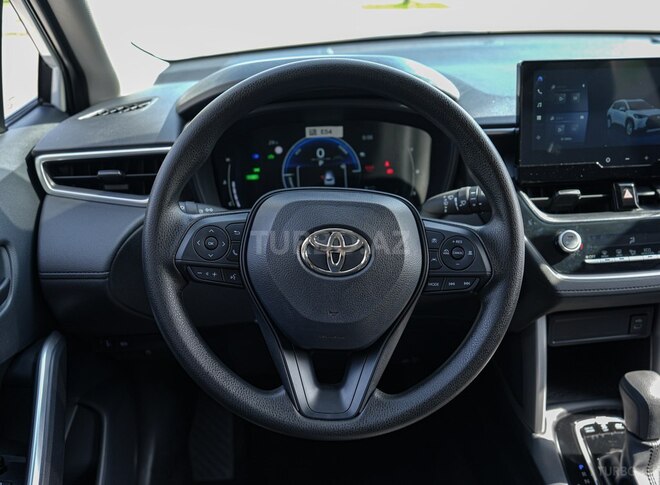Toyota Corolla Cross 2025, 0 km - 2.0 л - Bakı
