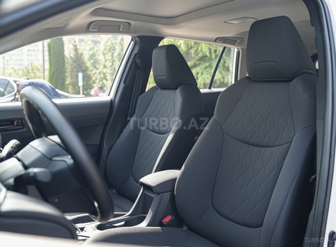 Toyota Corolla Cross 2025, 0 km - 2.0 л - Bakı