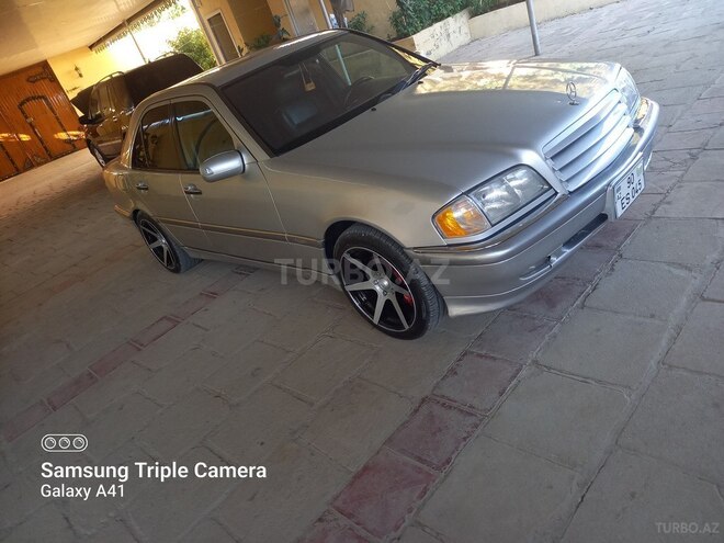 Mercedes C 280 1998, 394,096 km - 2.8 l - Salyan