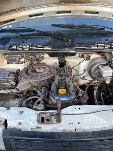 GAZ 330200 2001, 328,000 km - 2.3 l - Beyləqan