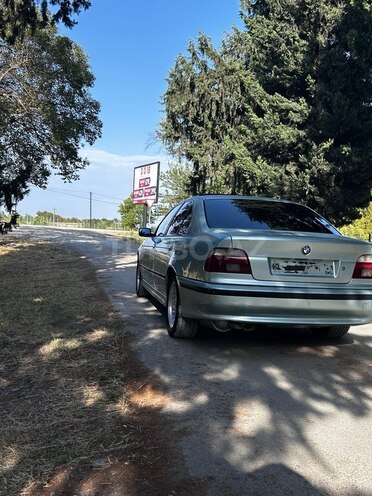 BMW 528 1997, 420,000 km - 2.8 l - Göyçay