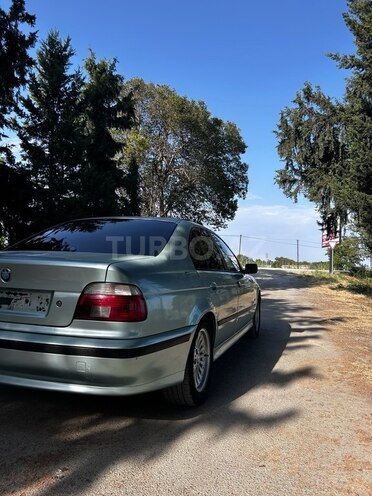 BMW 528 1997, 420,000 km - 2.8 l - Göyçay
