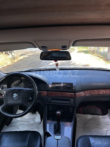 BMW 528 1997, 420,000 km - 2.8 l - Göyçay