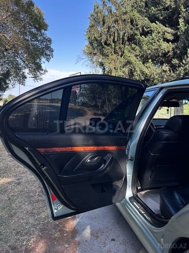 BMW 528 1997, 420,000 km - 2.8 l - Göyçay