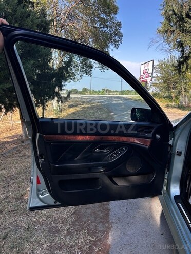 BMW 528 1997, 420,000 km - 2.8 l - Göyçay