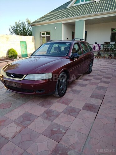 Opel Vectra-13