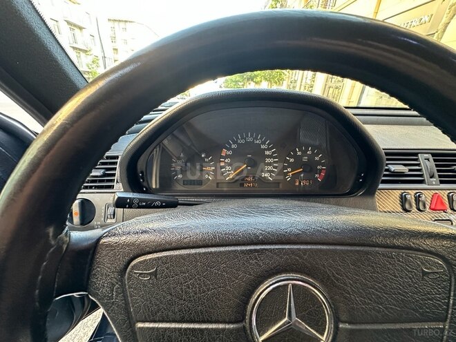 Mercedes C 200 1999, 325,000 km - 2.0 л - Bakı