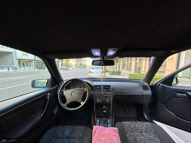 Mercedes C 200 1999, 325,000 km - 2.0 л - Bakı
