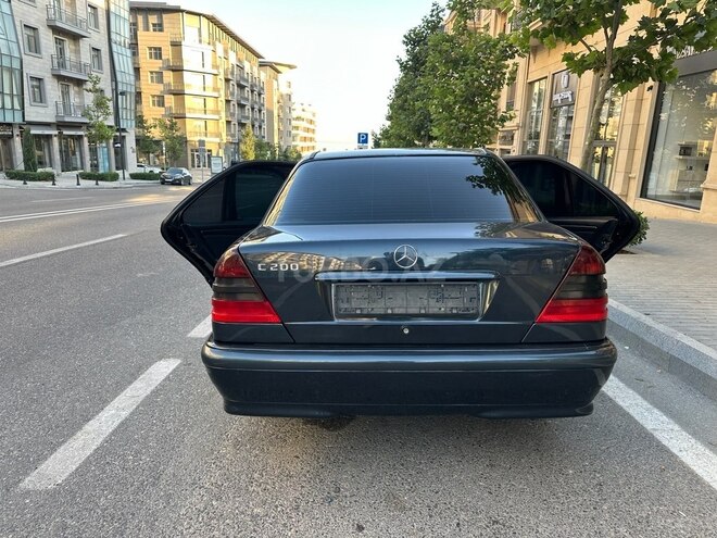 Mercedes C 200 1999, 325,000 km - 2.0 л - Bakı