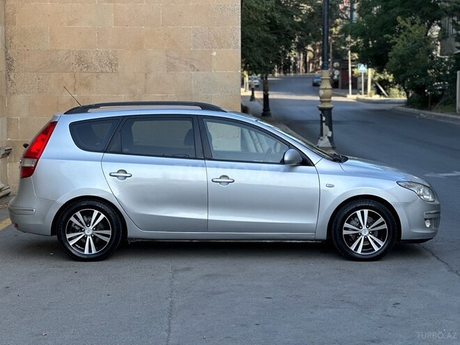Hyundai i30 2008, 285,000 km - 1.6 l - Bakı