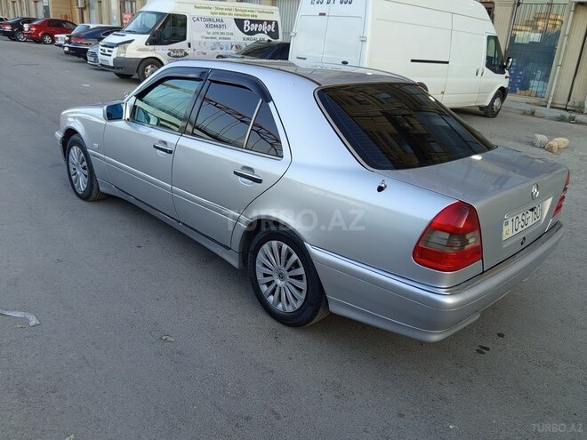 Mercedes C 200 1995, 228,000 km - 2.0 л - Bakı