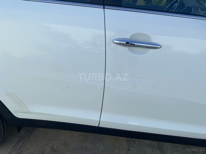 Kia Sportage 2011, 210,000 km - 2.0 л - Saatlı