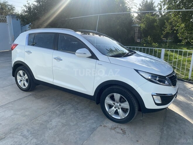 Kia Sportage 2011, 210,000 km - 2.0 л - Saatlı