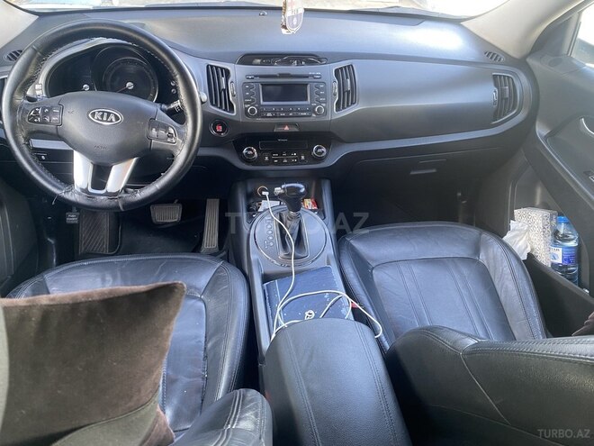 Kia Sportage 2011, 210,000 km - 2.0 л - Saatlı