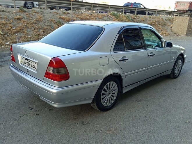 Mercedes C 200 1995, 228,000 km - 2.0 л - Bakı