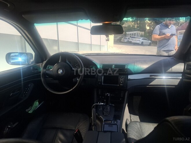 BMW 530-4