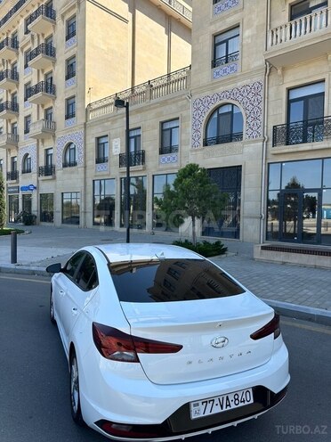 Hyundai Elantra 2020, 92,000 km - 2.0 l - Bakı