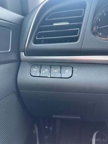 Hyundai Elantra 2020, 92,000 km - 2.0 l - Bakı