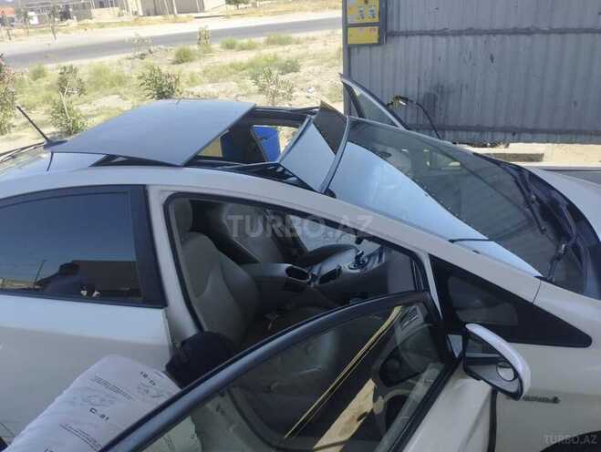Toyota Prius 2013, 238,000 km - 1.8 l - Bakı