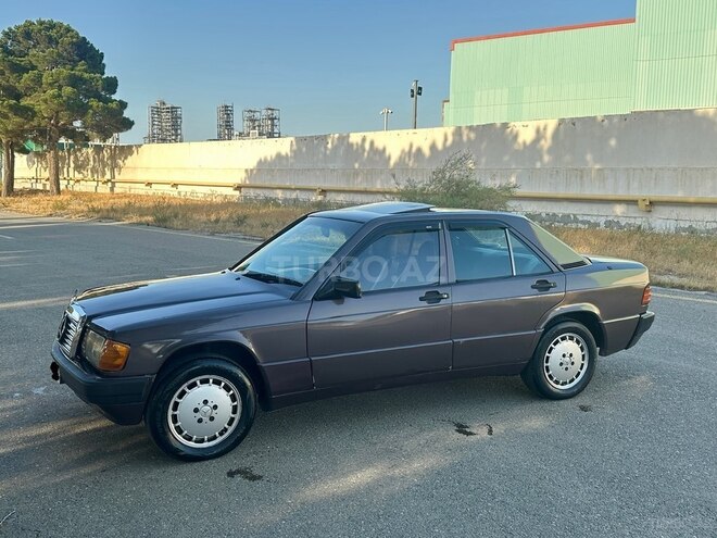 Mercedes 190 1992, 243,586 km - 2.0 l - Bakı